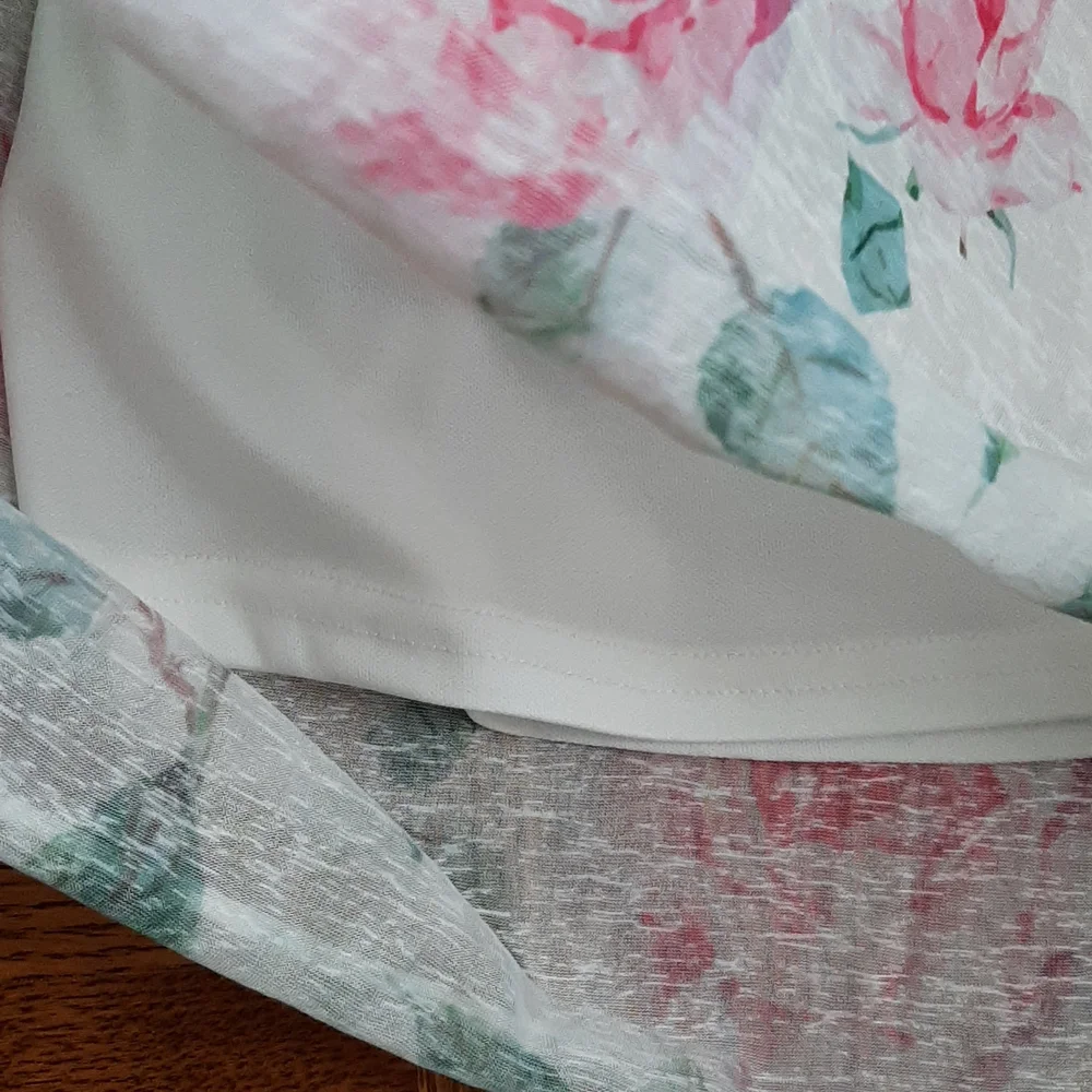 Top - Picture 4 of 4